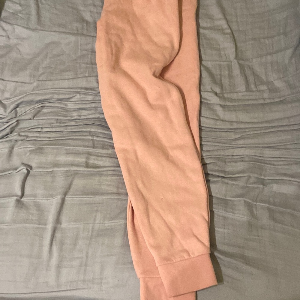 Pink sweatpants - Picture 2 of 2